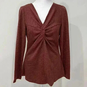 Twisted long sleeve shirt